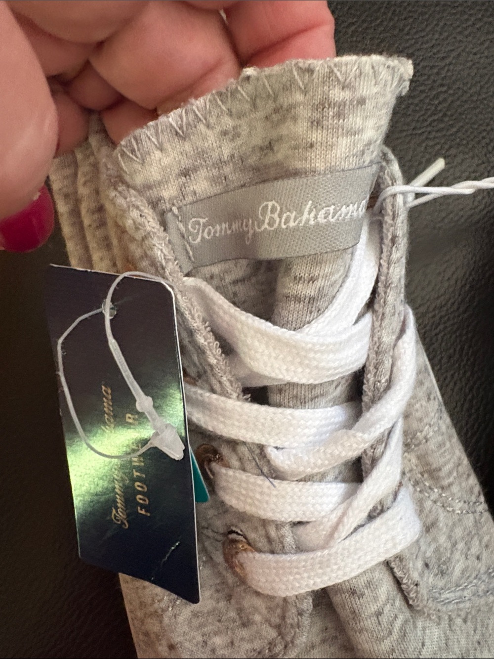 Tommy Bahama Heather Gray Knit Low-Top Sneakers women’s - Picture 2 of 5